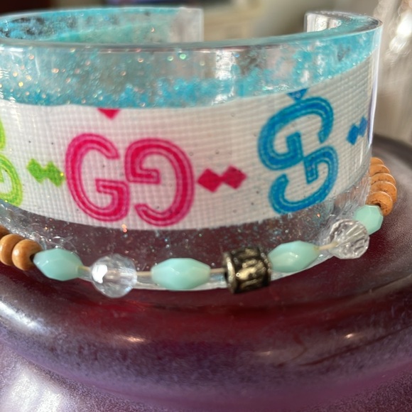 💋Clear Lucite handcrafted designer inspired details inside & out - Picture 2 of 3